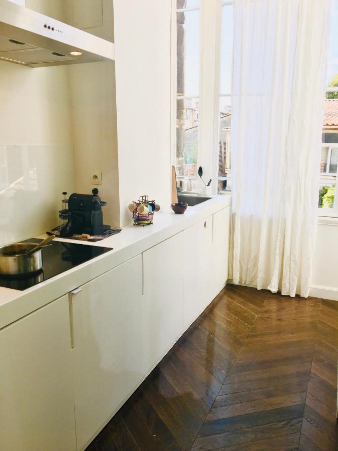 Chic Appartement In Bordeaux Golden Triangle Exterior foto